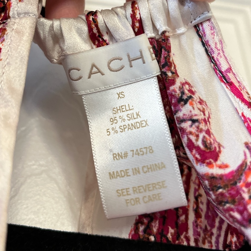 Cache Silk Patterned Top Y2K - Picture 3 of 4